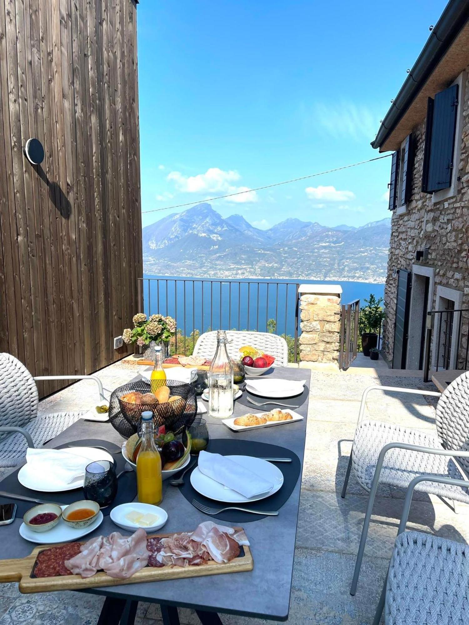 Favai Hills Your Secret Hideaway Brenzone sul Garda Exterior foto